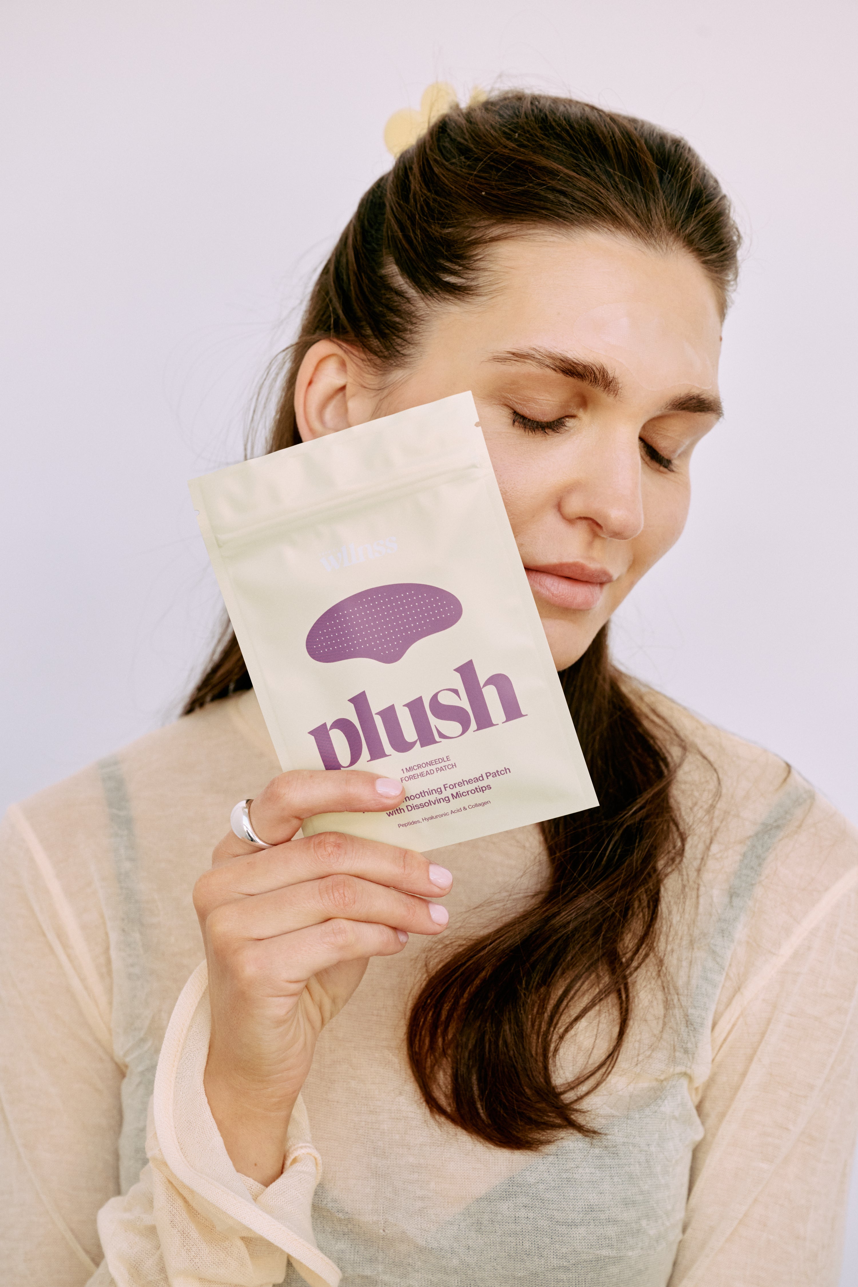 Plush Microneedle Forehead Patch